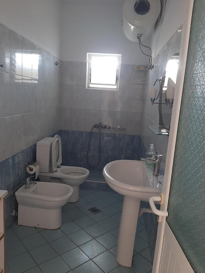 Villa Shehu クサミル エクステリア 写真