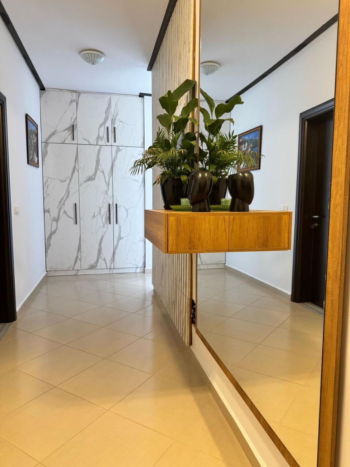 Villa Shehu クサミル エクステリア 写真